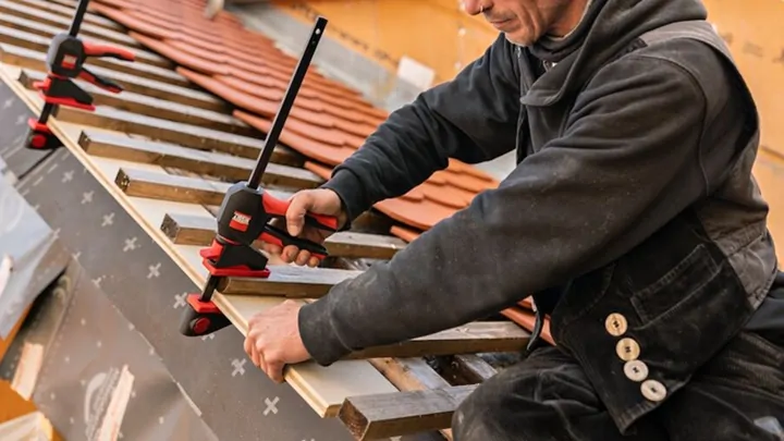 کاربرد گیره نجاری حرفهای در ساختمان سازی چیست؟ + انواع گیره نجاری کاربرد گیره نجاری حرفه ای در ساختمان سازی