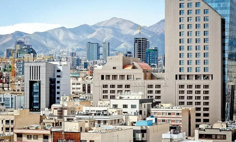 معمای مسکن در آتش جنگ؛ چرا خانه در ایران گران‌تر شد؟